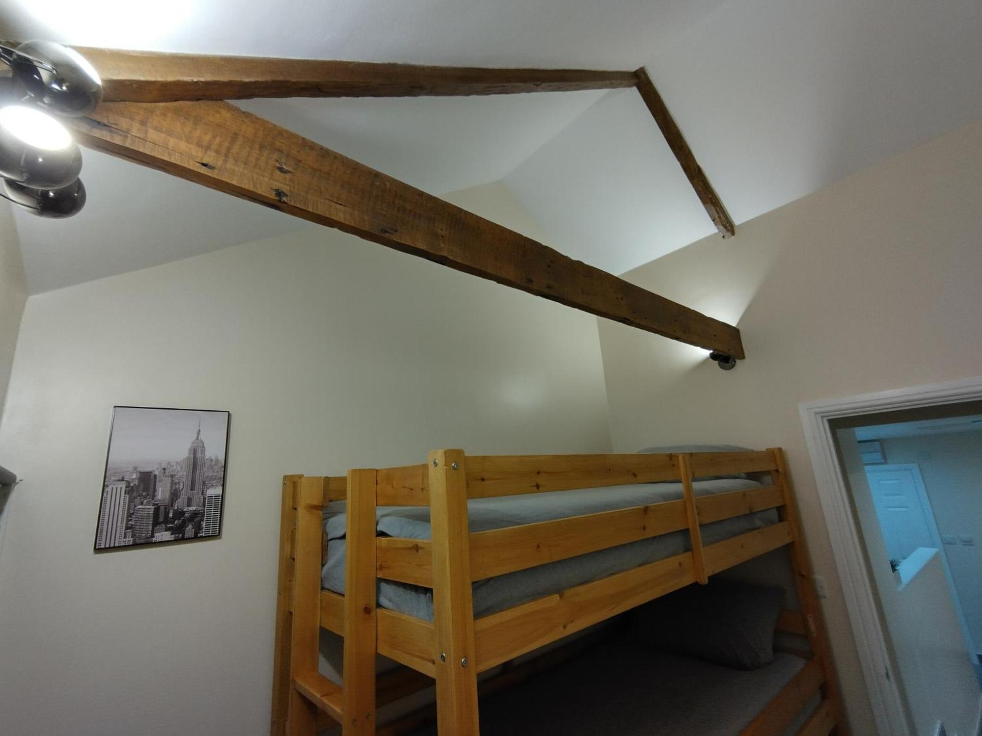 Queens Holiday Apartment Pembroke Dock Extérieur photo